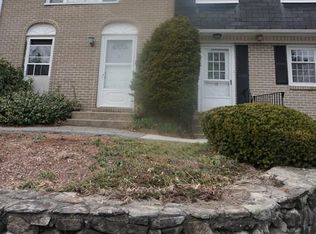 16 Cannongate Rd APT 16, Tyngsboro, MA 01879