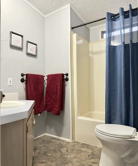 707 Robin Ln — Photo 10