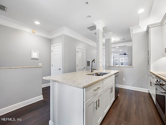 4th image of 9823 TAPESTRY PARK Circle #117