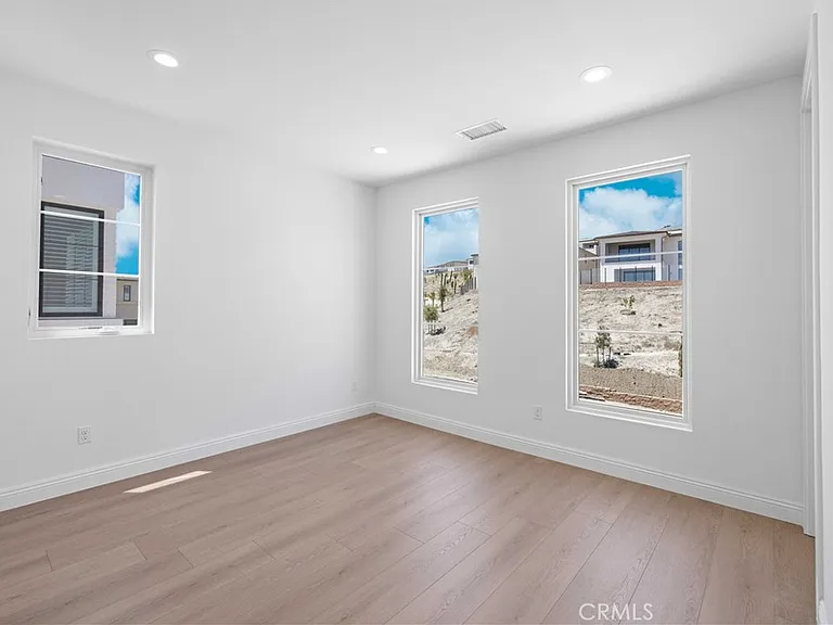 11712 N Churchill Way — Photo 22