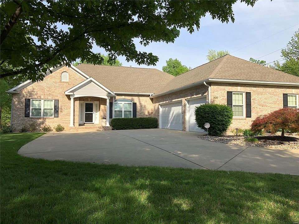 1st image of 1432 Esic Dr