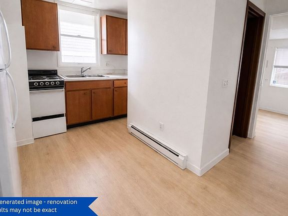 4th image of 517 N Forest St