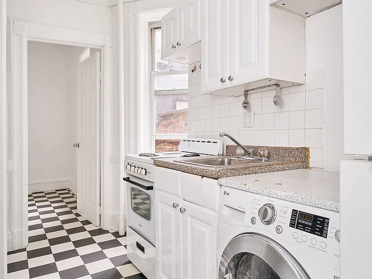 177 Bleecker St #3 — Photo 4