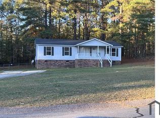 1200 McBain Ct, Raeford, NC 28376