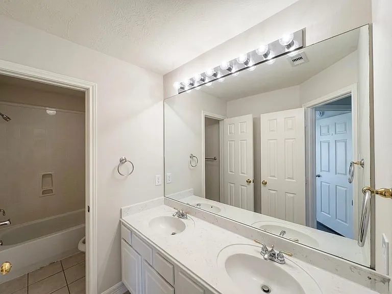3002 Flintwood Dr — Photo 11