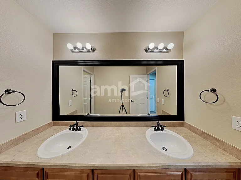 3876 S Malta Ct — Photo 19