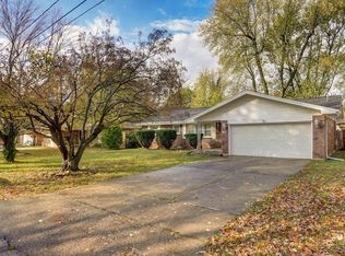 2417 S Dollison Ave, Springfield, MO 65807