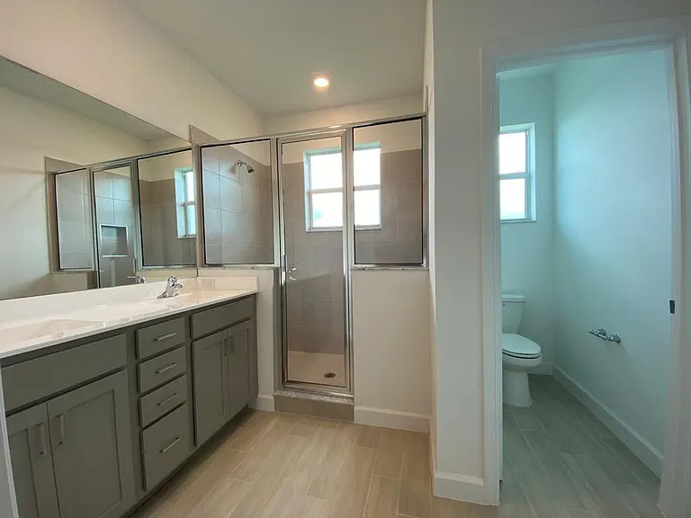 4946 Navali Dr — Photo 12