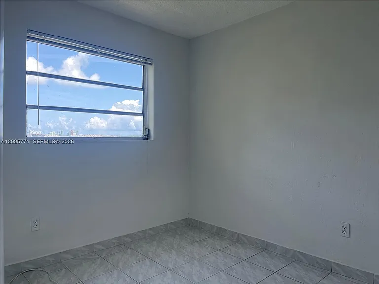 2201 Brickell Ave #73 — Photo 13