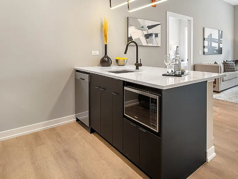 400 NE 12th Ave #701 — Photo 4
