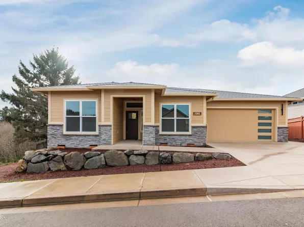 5202 NE 51st Loop, Lincoln City, OR 97367