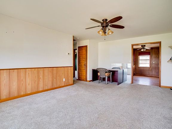 5th image of 1283 Oak St