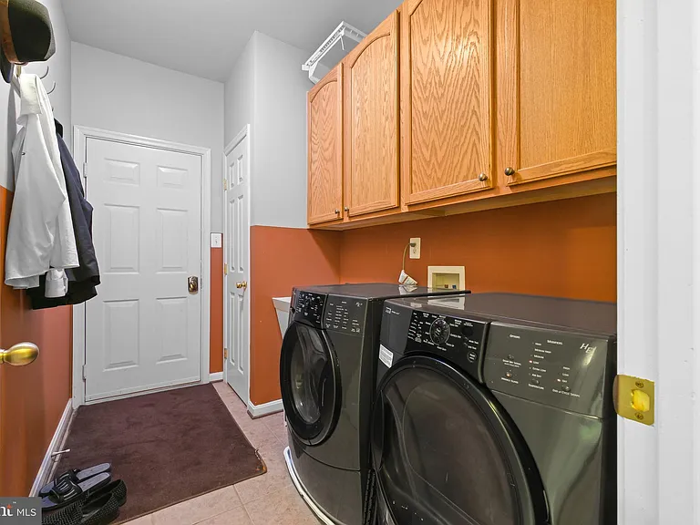 11810 Tregiovo Pl — Photo 19