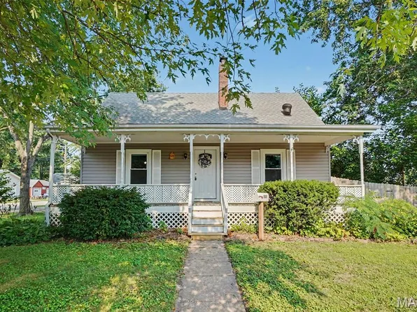 501 Steinhagen Rd, Warrenton, MO 63383