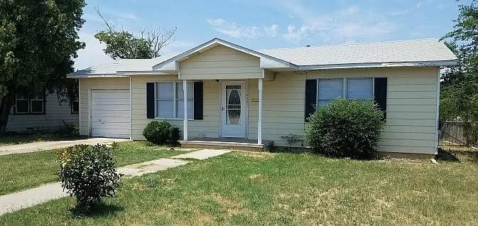 1405 Sycamore St — Photo 1