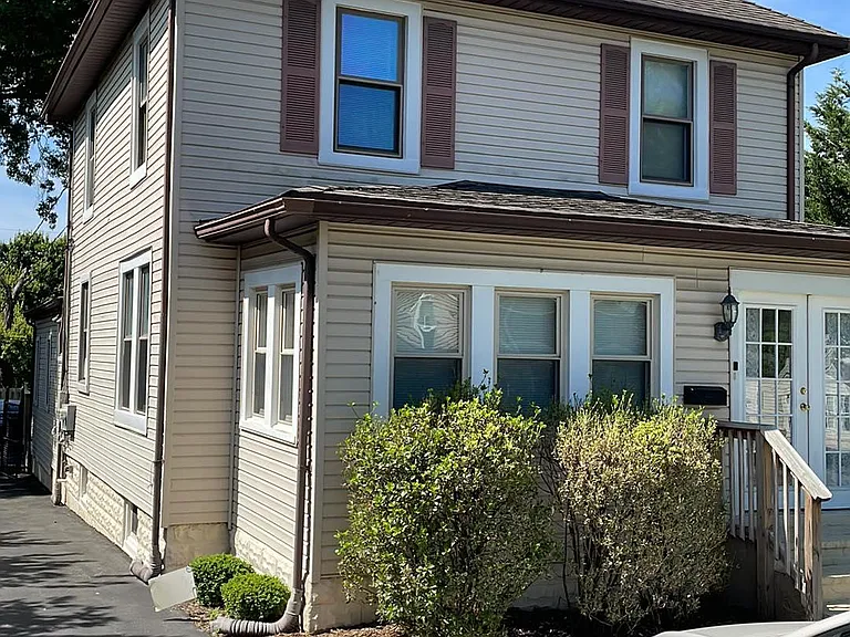 509 Hawthorne Rd — Photo 8
