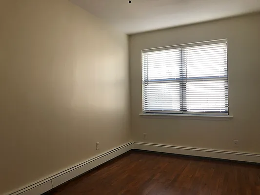 Rented by Winzone Realty Inc | media 7