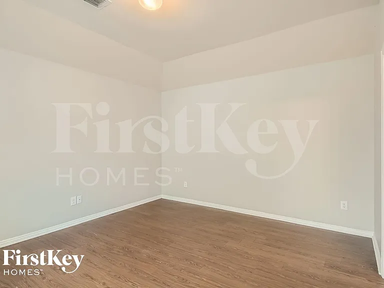 6743 Ohana Pl — Photo 17