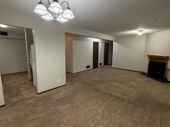3401 Blackhawk Rd Rock Island, IL, 3401 Blackhawk Rd #1B, Rock Island, IL 61201