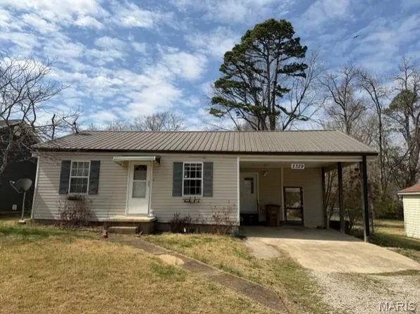 2329 Perkins Dr, Poplar Bluff, MO 63901