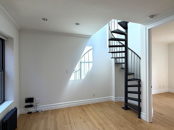 2nd image of 35 Bedford St APT 31