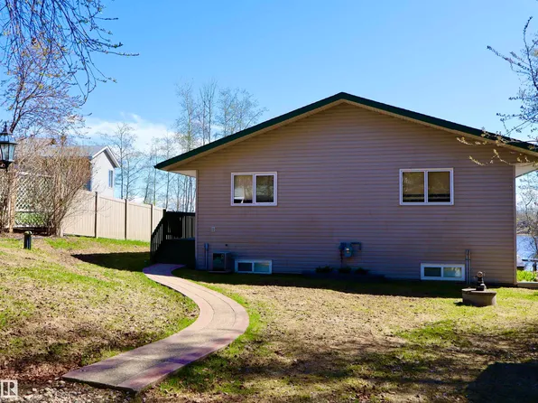 Twprd 593a Lightningbay Rural Barrhead #66, 5516 County, AB T7N 1N3