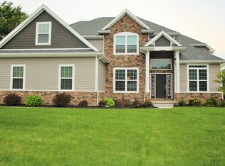 8162 S Bridge Way, Maumee, OH 43537