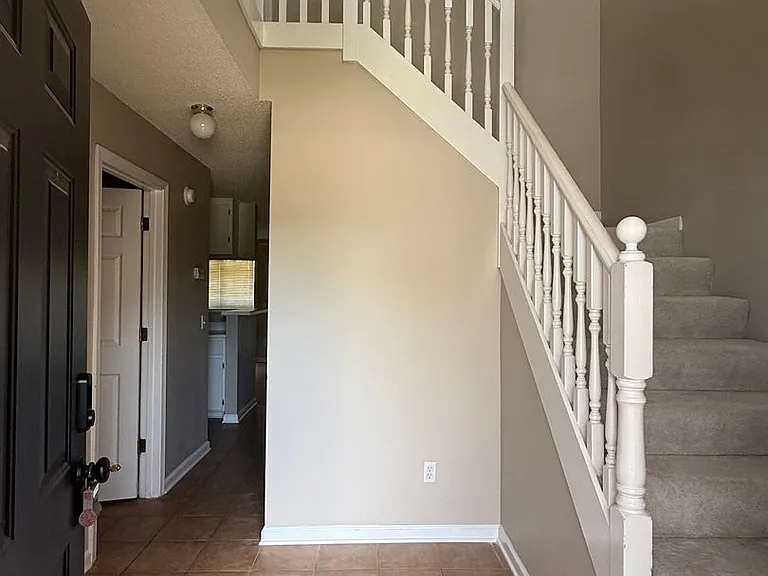 123 Woodberry Dr — Photo 9