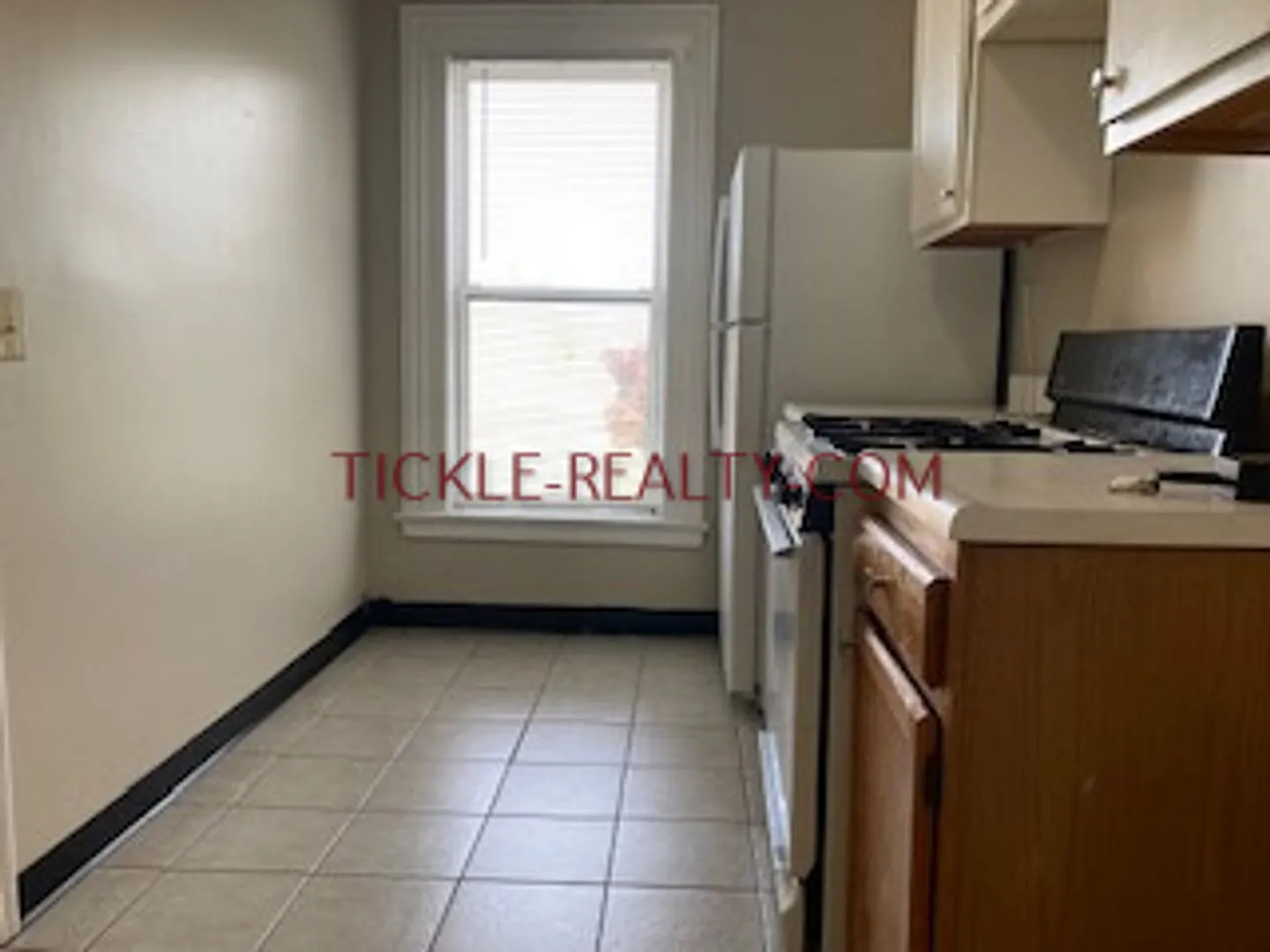 Tickle Realty, LLC — Photo 2