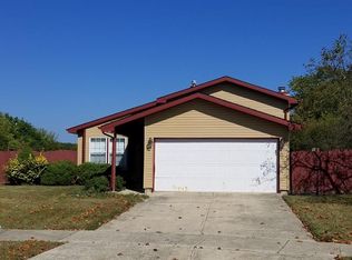 66 White Oaks Rd, Matteson, IL 60443
