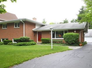 1746 Sunset Rd, Highland Park, IL 60035