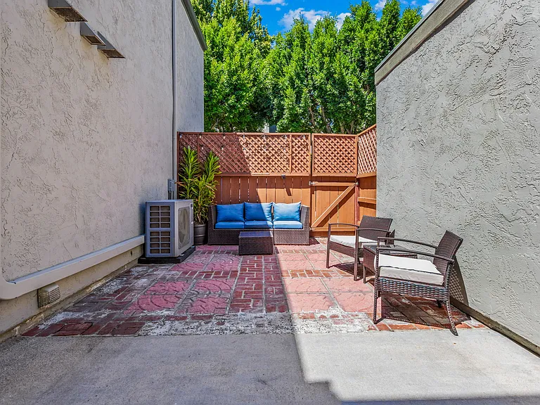 5107 La Cuenta Dr — Photo 23