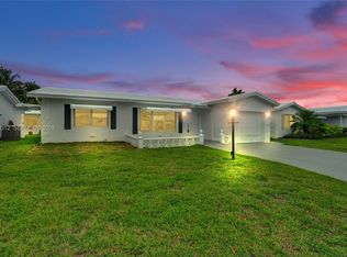 240 NW 25th Ct, Pompano Beach, FL 33064