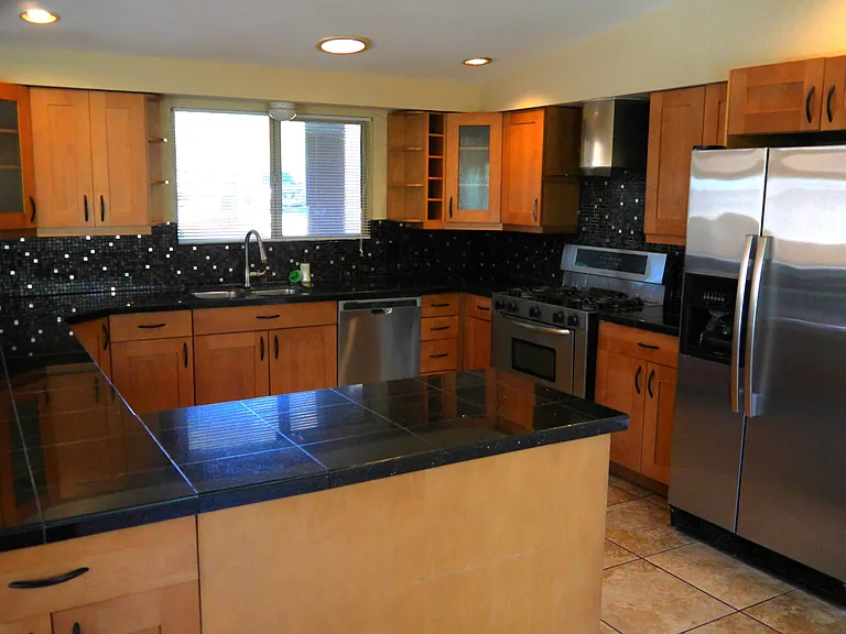 6510 N Camino Arturo — Photo 5