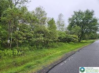 1972 Sun Valley Dr #107, Blakeslee, PA 18610