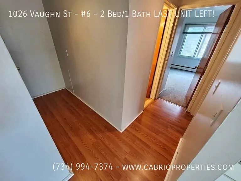 1026 Vaughn St — Photo 9