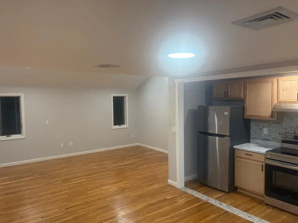 (undisclosed Address), Haverhill, MA 01830
