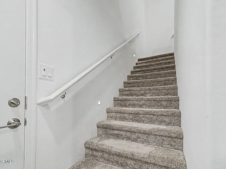 1917 E Hampton Ln #104 — Photo 15