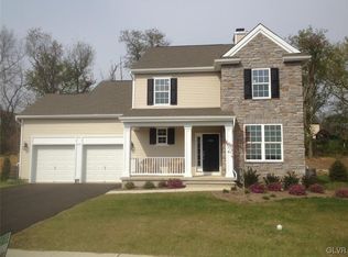 2745 W 102 Homestead Dr, Forks Township, PA 18040