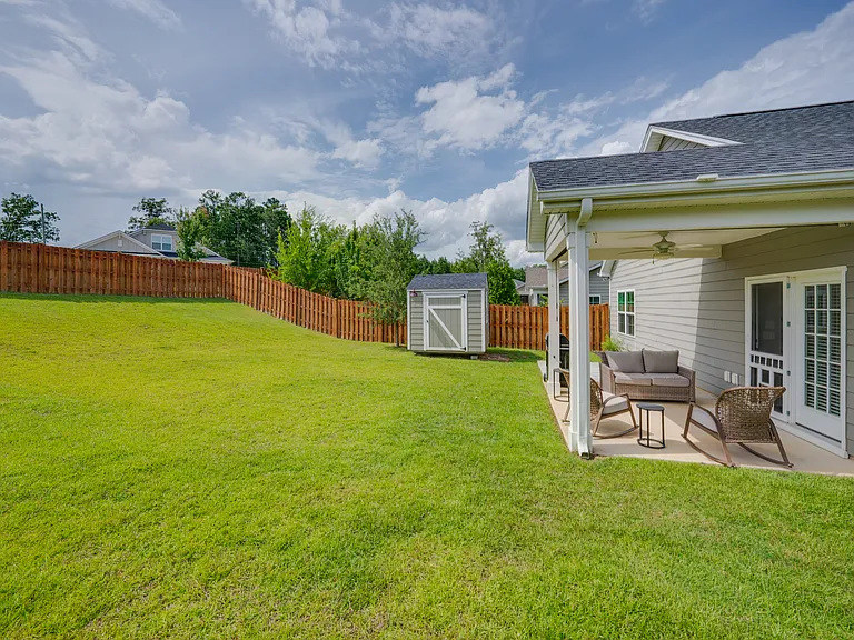 351 Amalfi Dr — Photo 14