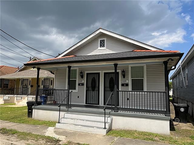 1st image of 2229 Mandeville St