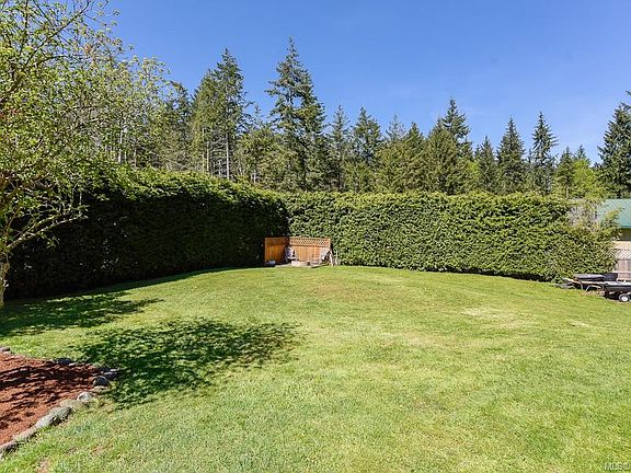 3rd image of 1864 Bates Rd