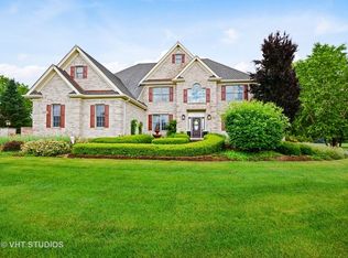 7N501 Stevens Glen Rd, St Charles, IL 60175