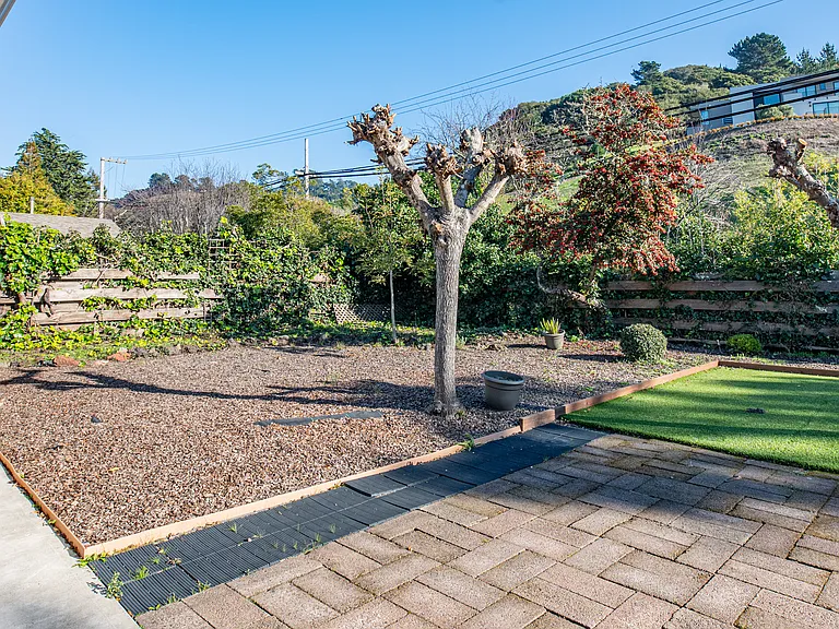 10 Juno Rd — Photo 10
