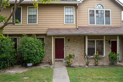 11404 Walnut Ridge Dr Photo 1
