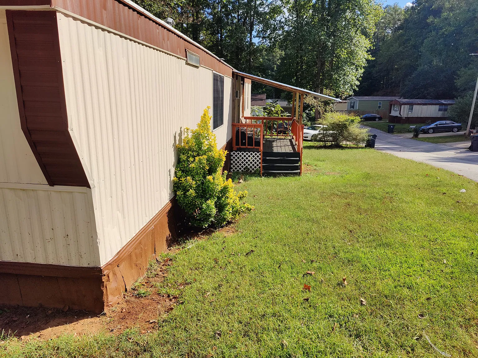 2 bed, 900 sqft, $1,300 — Photo 1