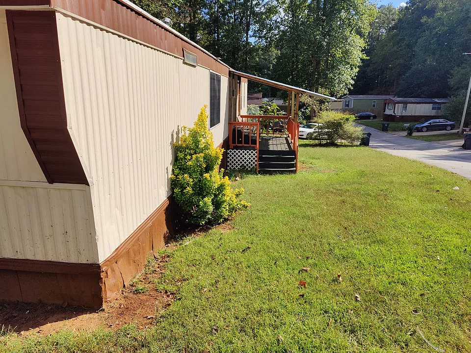 34 Poole Cir #A