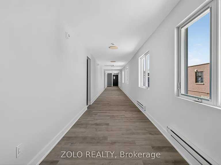 206 Wellington St #8 — Photo 2