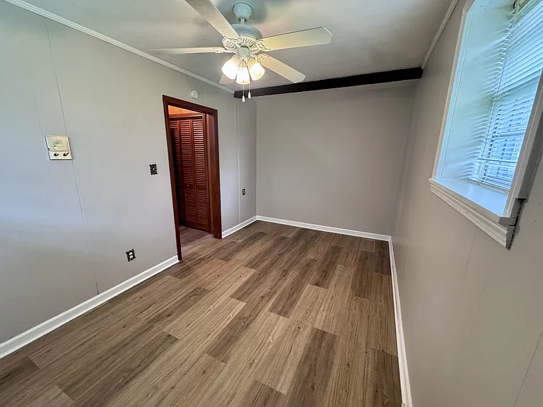 1403 Joyner Ave — Photo 13