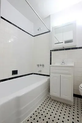 Rented by Hecht Group | media 29